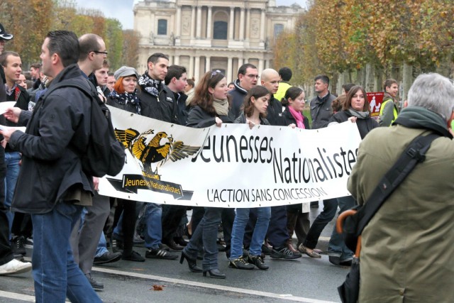 09/27. L’Institut Civitas mobilise contre le mariage homosexuel. © Photo Michel Stoupak. Dim 18.11.2012.