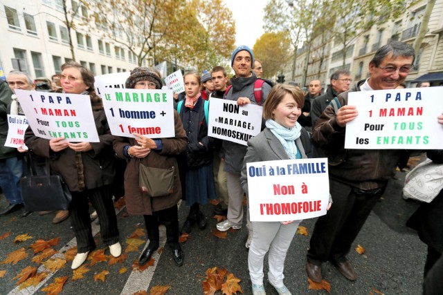17/27. L’Institut Civitas mobilise contre le mariage homosexuel. © Photo Michel Stoupak. Dim 18.11.2012.