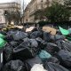8/9. Grève des éboueurs : les sacs poubelles s'accumulent. © Michel Stoupak. Ven 17.03.2023, 12h55m34.