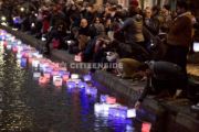 5/12. Les Parisiens rendent hommage