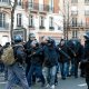 6/24. 17h56m22. Dim 02.02.2014. Paris : 1.500 policiers mobilisés pour encadrer la Manif pour tous. © Michel Stoupak.